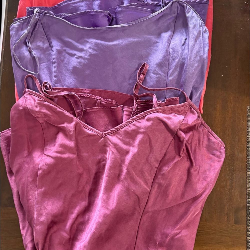 3 VICTORIA SECRET PURPLE, MAROON & RED ADJUSTABLE STRAP SHORT NIGHTGOWNS MED